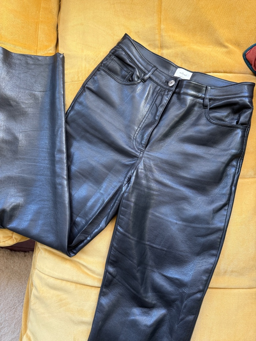 Wilfred faux Leather Pant